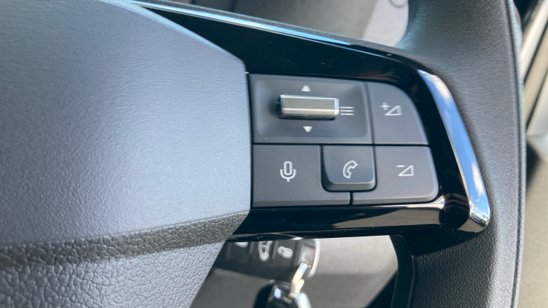 Vauxhall Vivaro L2 Diesel 2.2 Turbo D 150 Pro H1 Van